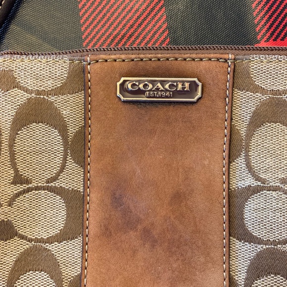 Coach Wristlet - Picture 4 of 6